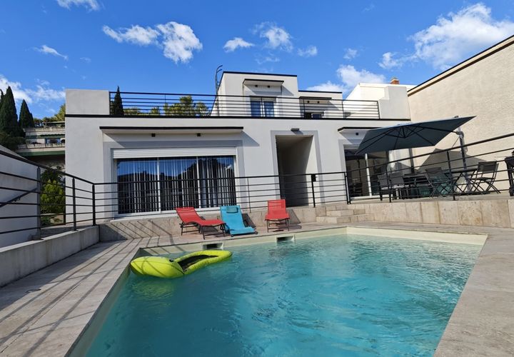 Villa i Nimes, Gard, Nimes - € 390.000 | Ref: 28078 - foto 1