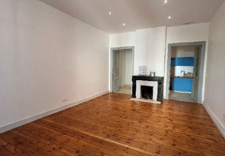 Lejlighed i Nimes, Gard, Nimes - € 415.000 | Ref: 28078 - foto 1