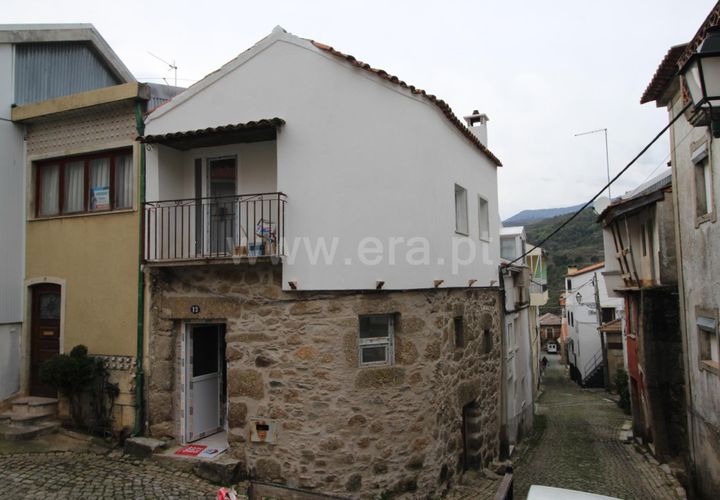 Villa i Covilha, Castelo Branco, Covilha - € 97.500 | Ref: 394250148 - foto 1