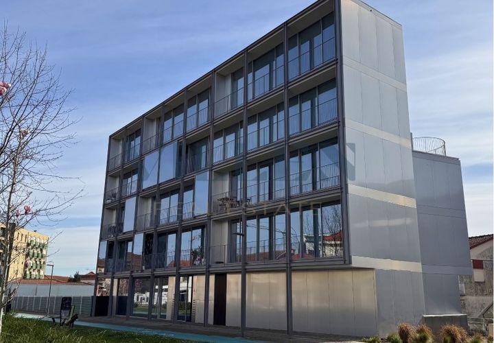 Duplex i Trofa, Porto, Trofa - € 475.000 | Ref: VR-475-324 - foto 1