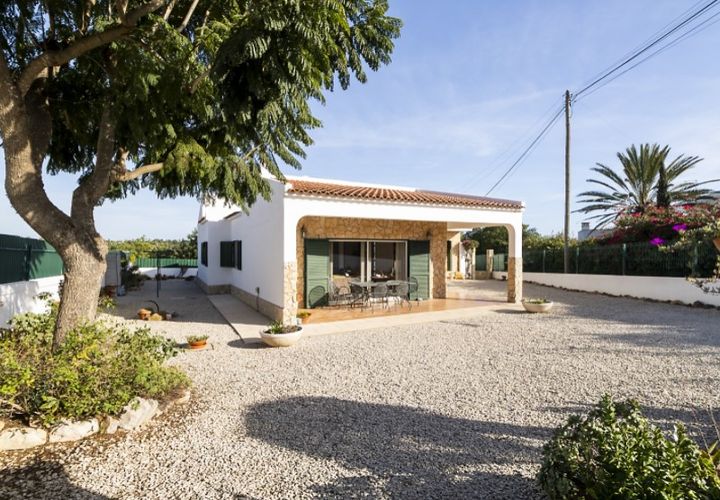 Villa i Guia, Faro, Guia - € 795.000 | Ref: AGM-CL001 - foto 1