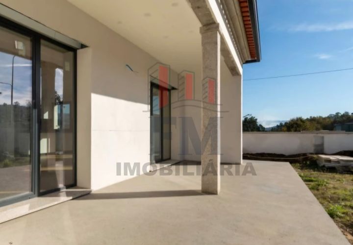 Bungalow i Arcos de Valdevez, Viana do Castelo, Arcos de Valdevez - € 375.000 | Ref: FM1113 - foto 1