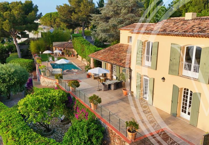 Villa i Roquebrune-Cap-Martin, Alpes-Maritimes, Roquebrune-Cap-Martin - € 6.500.000 | Ref: 86104467 - foto 1