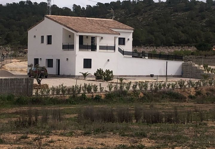 Villa i Pinoso, Alicante, Pinoso - € 409.995 | Ref: 61118c2512 - foto 1