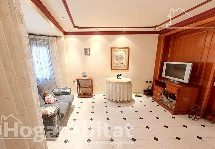 Leilighet i Silla, Valencia, Silla - € 215 000 | Ref: 017VAL215.FPV-C/3716 - foto 1
