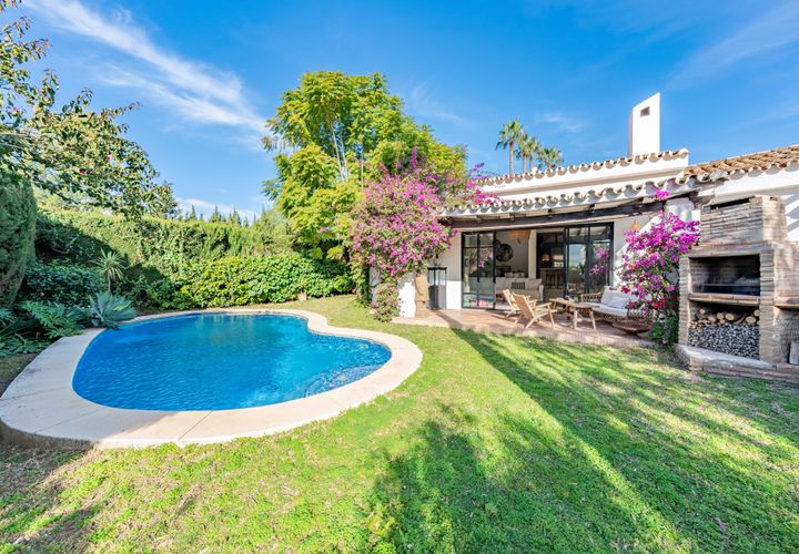 Villa a Estepona, Malaga, Estepona - € 1.495.000 | Ref: NEWV9033 - foto 1