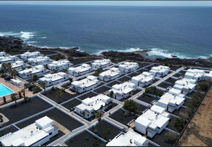 Villa a Yaiza, Lanzarote, Yaiza - € 275.000 | Ref: 13501-RND/2912 - foto 1