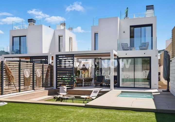 Villa en Cala Tarida, Ibiza, Cala Tarida - € 1.200.000 | Ref: 1174 - photo 1