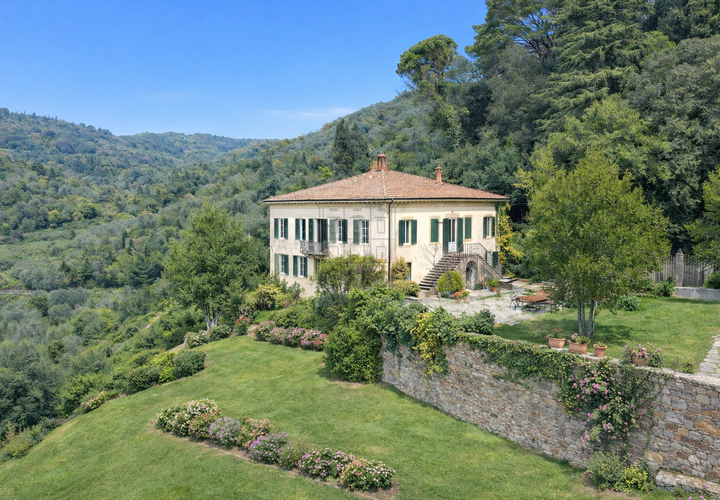 Villa i Lucca, Lucca, Lucca - € 1.200.000 | Ref: IA04163 - foto 1