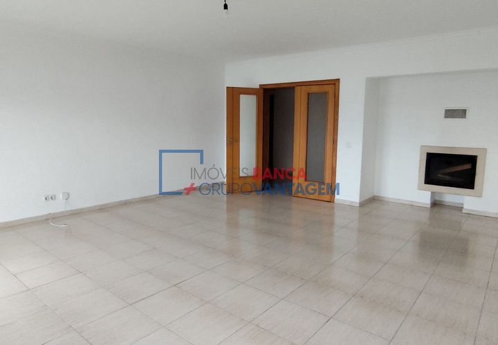Lejlighed i Azambuja, Lisbon, Azambuja - € 292.000 | Ref: A-30053 - foto 1