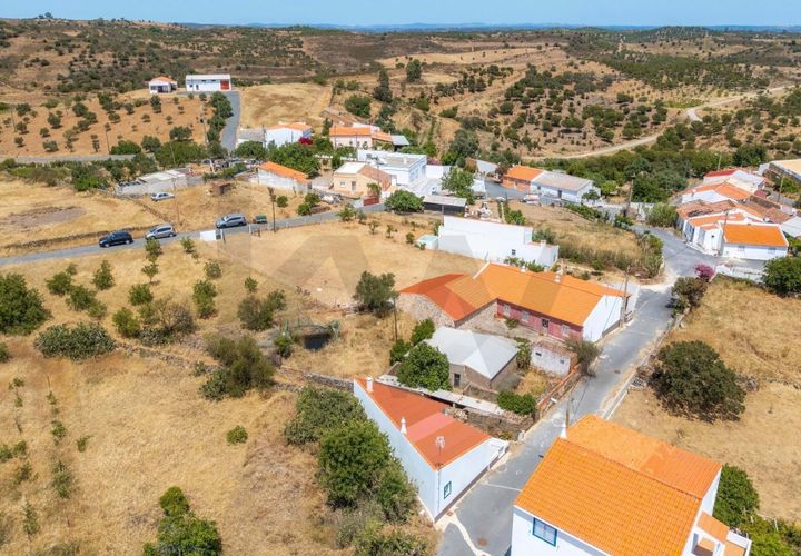 Villa em Odeleite, Faro, Odeleite - € 180.500 | Ref: KWPT-017659 - foto 1