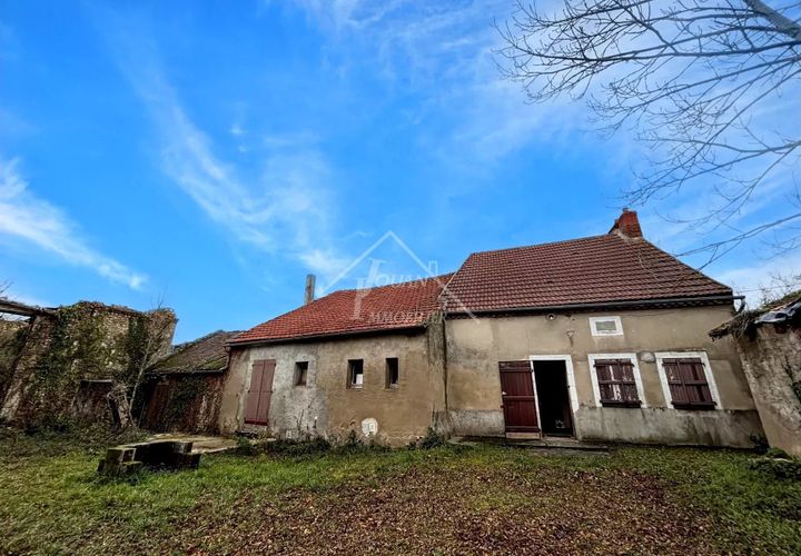 Villa a Bellenaves, Allier, Bellenaves - € 87.200 | Ref: G967 - foto 1