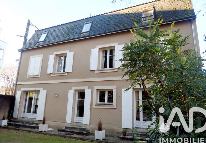 Villa i Poitiers, Vienne, Poitiers - € 990.000 | Ref: 13088 - foto 1