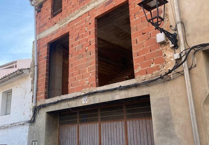 Villa i Mogente, Valencia, Mogente - € 120.000 | Ref: 03688/399 - foto 1