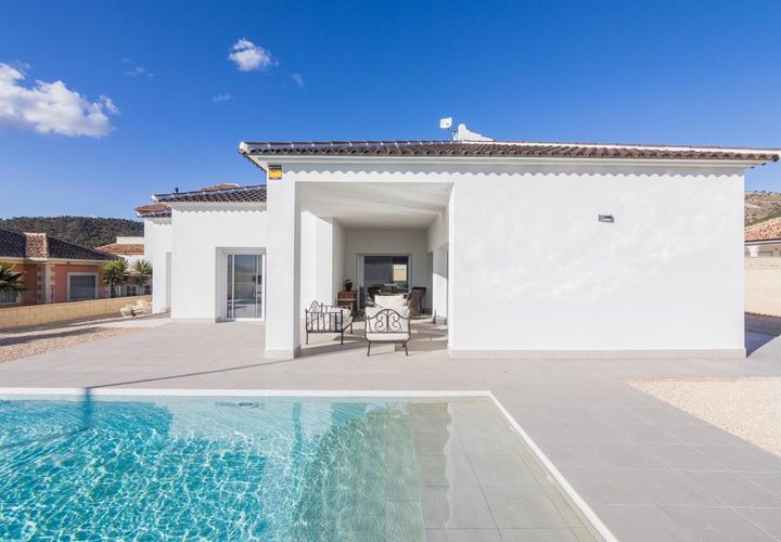 Villa a Pinoso, Alicante, Pinoso - € 295.000 | Ref: 705331 - foto 1