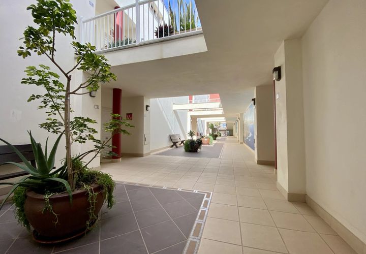 Leilighet i El Cotillo, Fuerteventura, El Cotillo - € 320 000 | Ref: 86586394 - foto 1