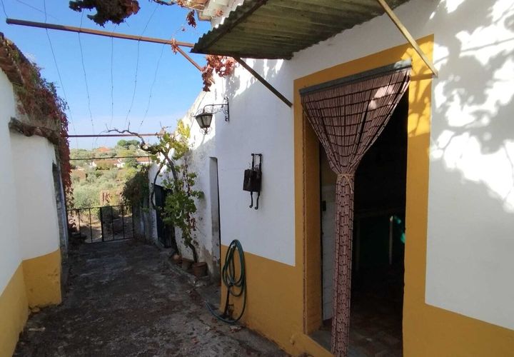 Farm i Mouriscas, Santarem, Mouriscas - € 95.000 | Ref: SF-SAFTI:007496 - foto 1