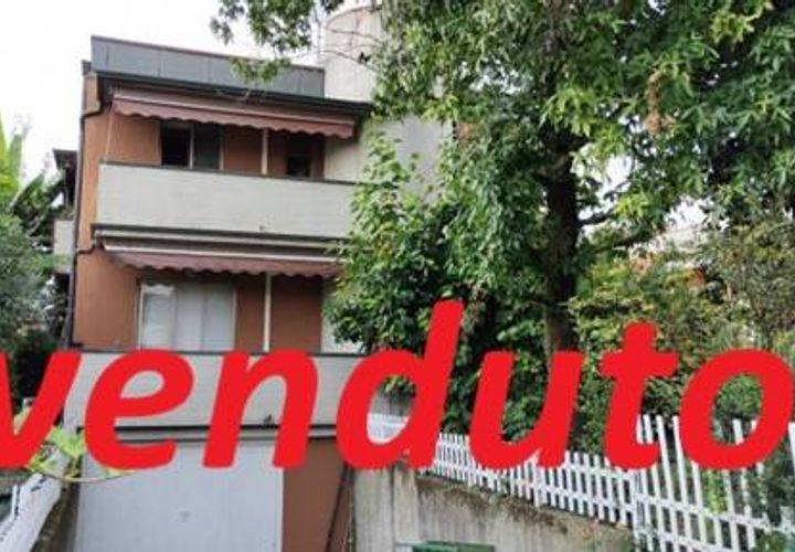 Villa i Osio Sotto, Bergamo, Osio Sotto - € 235.000 | Ref: DB-VO - foto 1