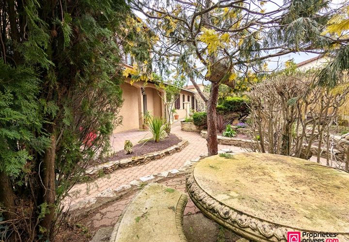 Villa i Vernaison, Rhone, Vernaison - € 599.000 | Ref: 418341NGY - foto 1