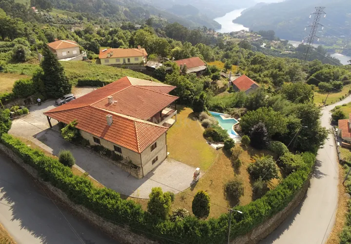 Villa i Vieira do Minho, Braga, Vieira do Minho - € 699.000 | Ref: C0256-02254 - foto 1