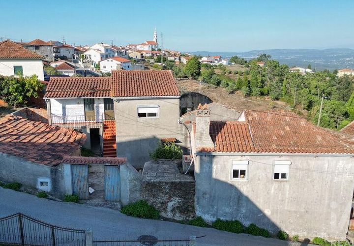 Byhus i Miranda do Corvo, Coimbra, Miranda do Corvo - € 85.000 | Ref: 776817 - foto 1