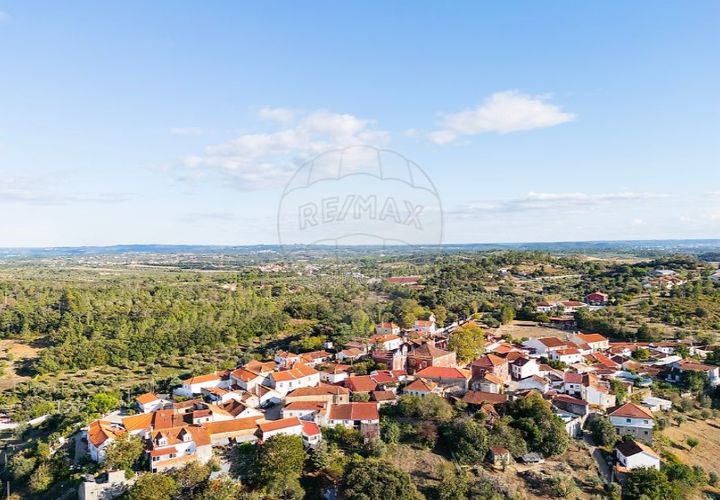 Helårsgrund i Olaia e Paco, Santarem, Olaia e Paco - € 35.000 | Ref: 121701120-235 - foto 1