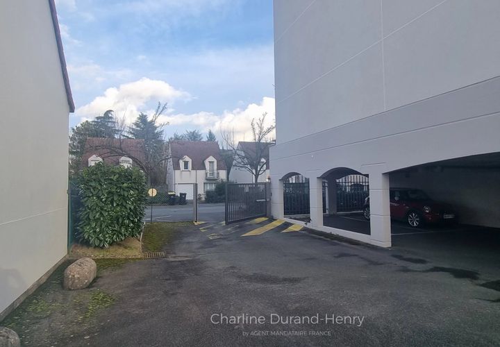 Garage i Orleans, Loiret, Orleans - € 11.000 | Ref: 12184 - foto 1