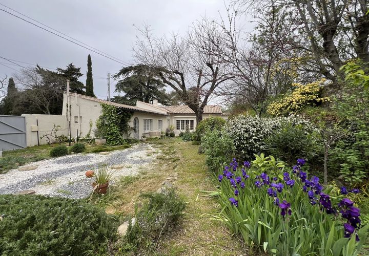 Villa i Nimes, Gard, Nimes - € 435.000 | Ref: 86477997 - foto 1