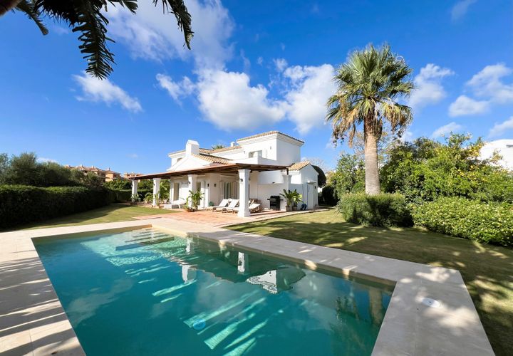 Villa i Sotogrande, Cadiz, Sotogrande - € 1.700.000 | Ref: NEWV8616 - foto 1
