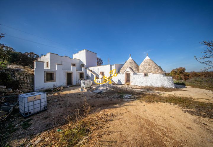 Landejendom i Alberobello, Bari, Alberobello - € 800.000 | Ref: M 33 - foto 1
