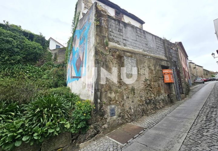 Villa i Viseu, Viseu, Viseu - € 200.000 | Ref: UNU.I.1843.15002 - foto 1