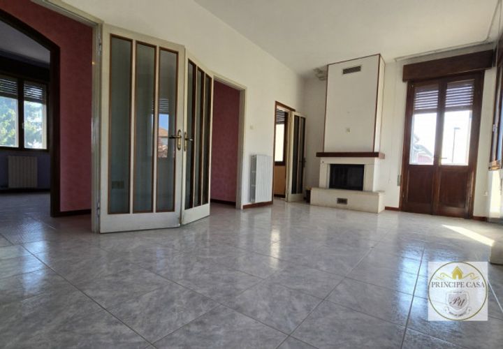 Villa i Borgo Veneto, Padua, Borgo Veneto - € 185.000 | Ref: S511 - foto 1