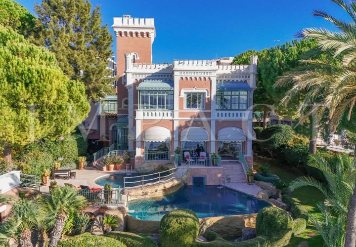 Landejendom i Antibes, Alpes-Maritimes, Antibes - € 23.320.000 | Ref: 2200 CD - foto 1