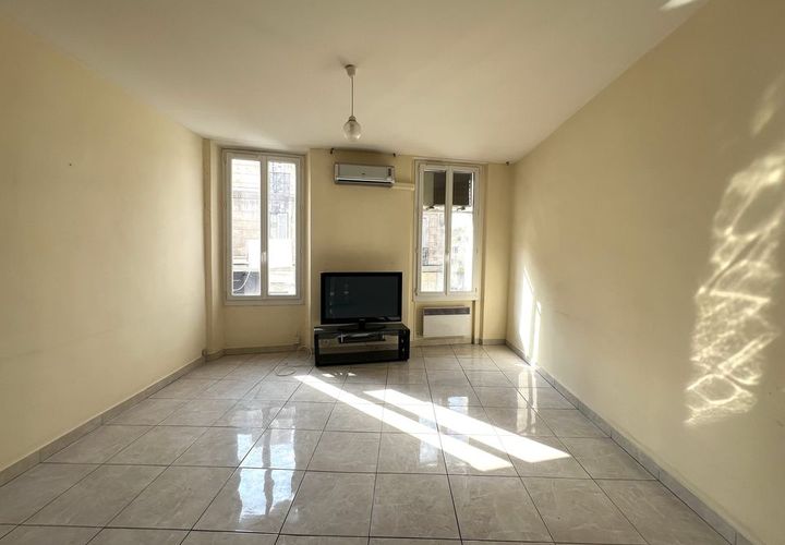 Leilighet i Marseille, Bouches-du-Rhone, Marseille - € 129 000 | Ref: 11347DT911 - foto 1