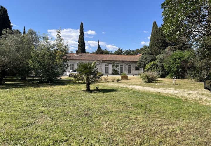 Villa i Nimes, Gard, Nimes - € 449.000 | Ref: 1194MX2853 - foto 1