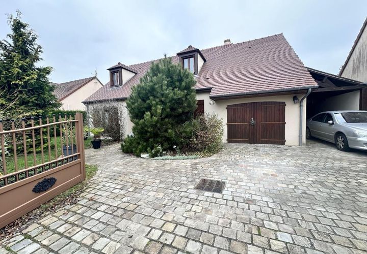 Villa i Champhol, Eure-et-Loir, Champhol - € 322.000 | Ref: 3011442386 - foto 1