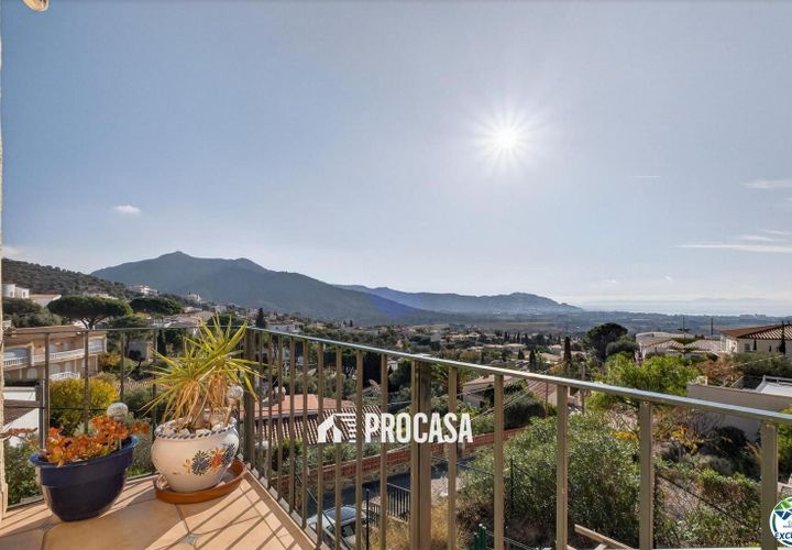 Villa i Roses, Gerona, Roses - € 350.000 | Ref: 4096 - foto 1