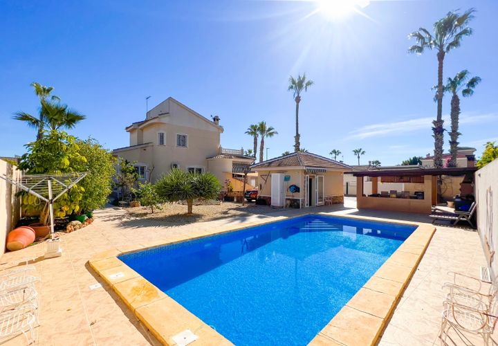Villa a Ciudad Quesada, Alicante, Ciudad Quesada - € 569.000 | Ref: 200-4500 - foto 1