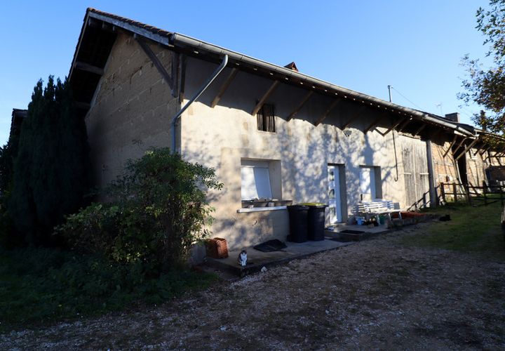 Farm hus i Romenay, Saone-et-Loire, Romenay - € 86.000 | Ref: 340935390842 - foto 1