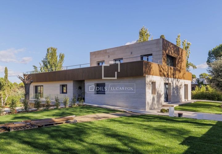 Villa a Boadilla Del Monte, Madrid, Boadilla Del Monte - € 3.250.000 | Ref: POZ53421 - foto 1