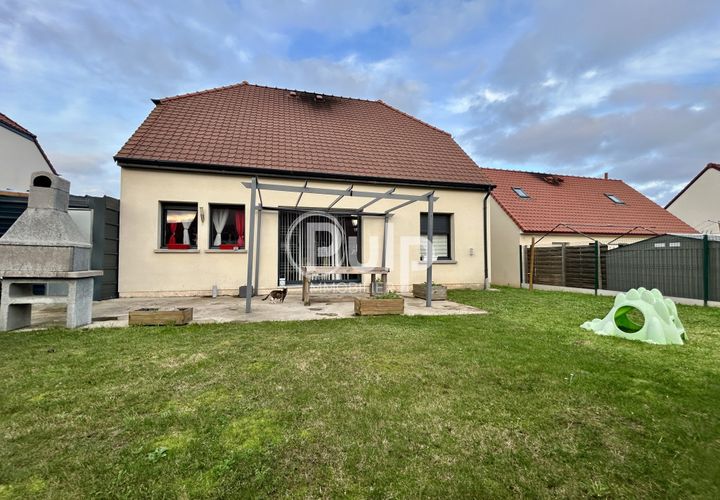 Bungalow in Mazingarbe, Pas-de-Calais, Mazingarbe - € 246,000 | Ref: seg17150 - photo 1