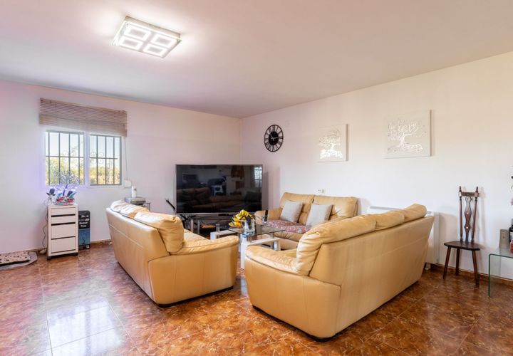 Helårsgrund i Valencia, Valencia, Valencia - € 369.000 | Ref: c7b657b4-ea0d-4299-9 - foto 1
