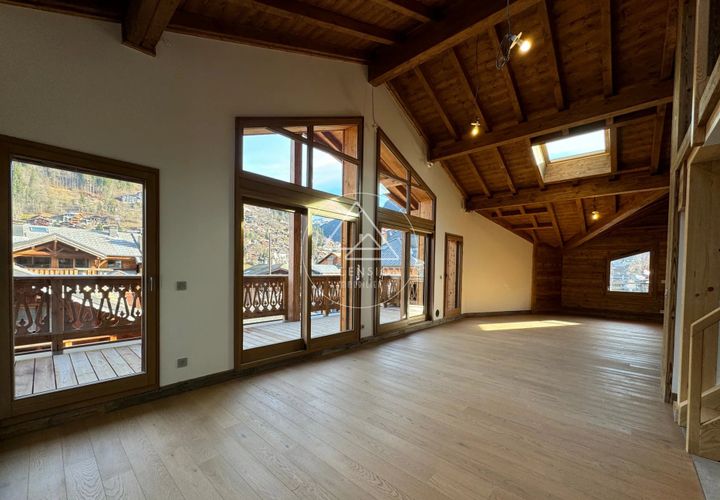 Lejlighed i Morzine, Haute-Savoie, Morzine - € 1.750.000 | Ref: ELA-C303 - foto 1