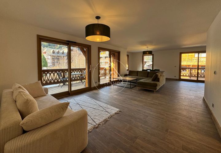 Lejlighed i Morzine, Haute-Savoie, Morzine - € 1.920.000 | Ref: ELA-C301 - foto 1
