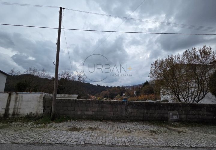 Helårsgrund i Castro Daire, Viseu, Castro Daire - € 35.000 | Ref: 0202 - foto 1