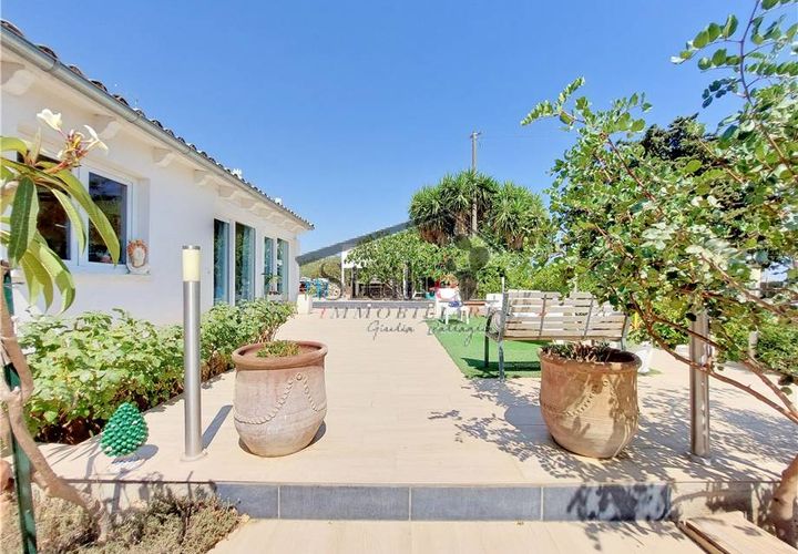 Villa i Scicli, Ragusa, Scicli - € 270.000 | Ref: 150 - foto 1