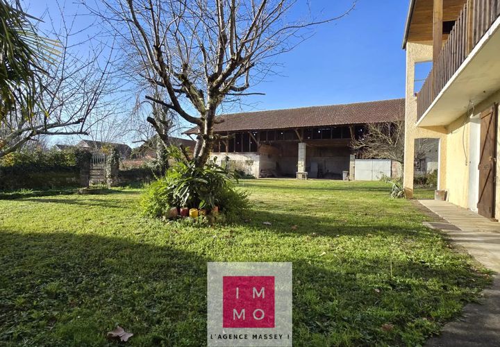 Villa a Tarbes, Hautes-Pyrenees, Tarbes - € 189.000 | Ref: 739 - foto 1