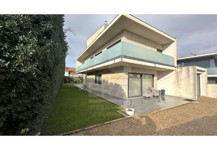 Villa i Esposende, Braga, Esposende - € 995.000 | Ref: 039250196 - foto 1