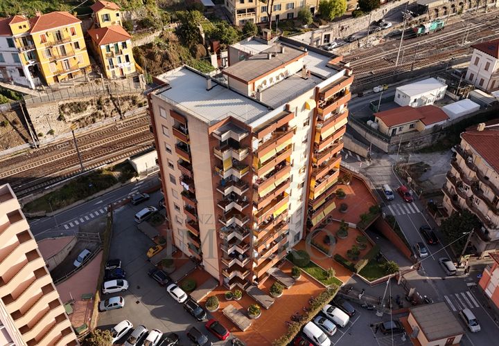 Lejlighed i Ventimiglia, Imperia, Ventimiglia - € 200.000 | Ref: 23675 - foto 1
