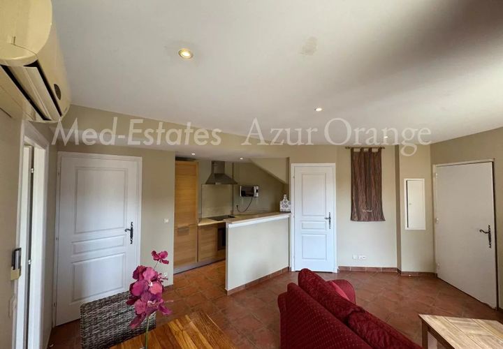 Lejlighed i Sainte-Maxime, Var, Sainte-Maxime - € 169.900 | Ref: 85885422 - foto 1